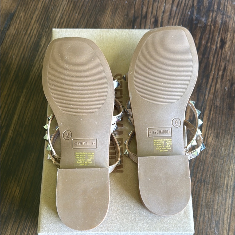 Steve Madden Silver Studded Tan Sandals - Picture 6 of 6